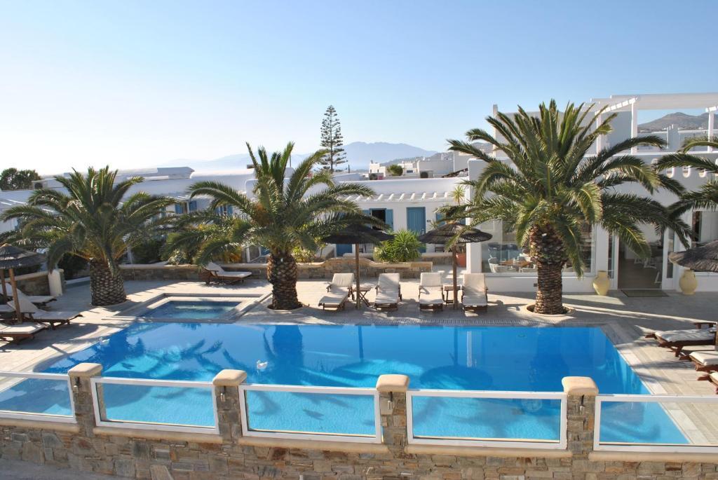 Otel Petinaros